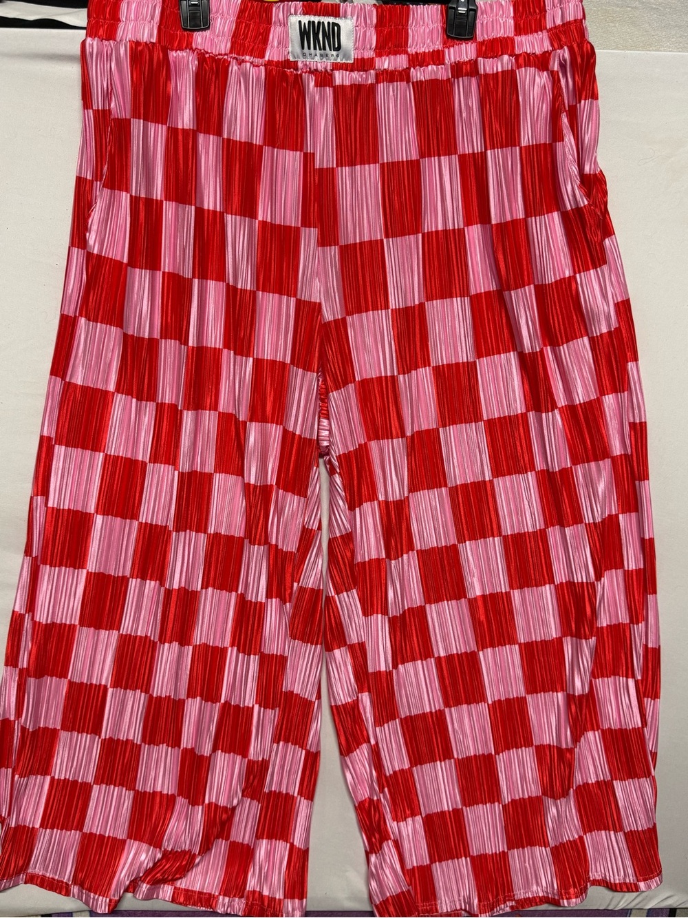 WKND by Chaser Checkered Plisse Pants - Red & Pink 4XL - Picture 5 of 8
